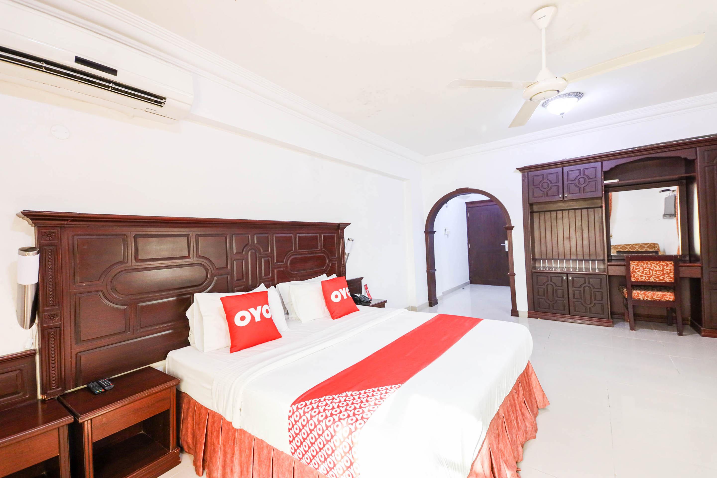Oyo 125 Manam Hotel 2*