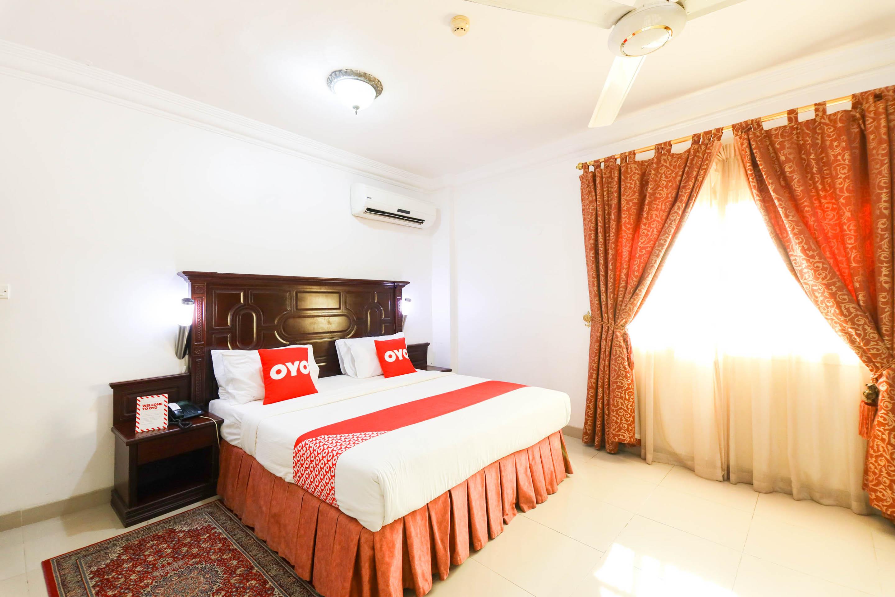 Oyo 125 Manam Hotel