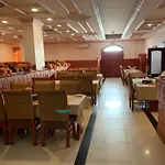 Oyo 125 Manam Sohar Hotel Apartments