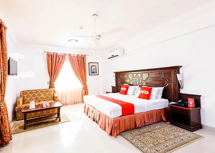 Oyo 125 Manam Sohar Hotel Apartments